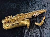 Vintage Selmer Paris Balanced Action Alto Saxophone in Gold Lacquer. Serial #23513